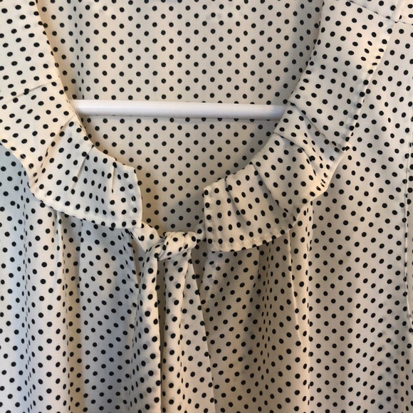 Cute LOFT blouse - Picture 3 of 6